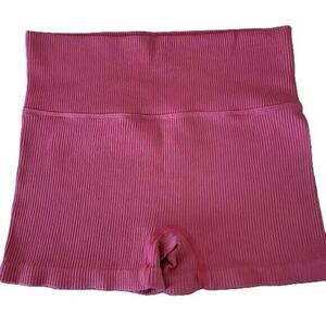 Pink Ribbed Spandex Shorts‎ Size Medium